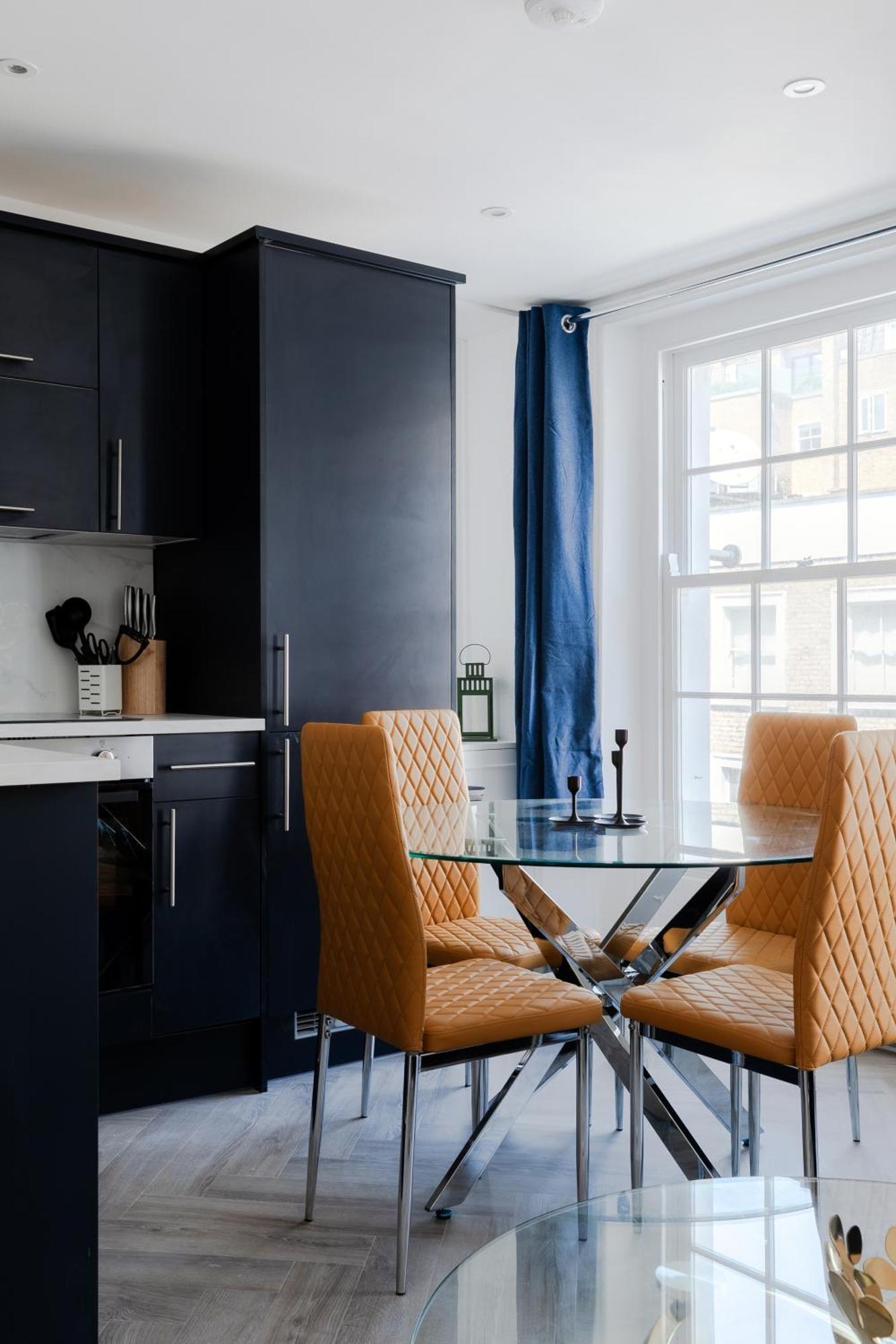 Comfortable Apartments Near Harrods Londra Dış mekan fotoğraf
