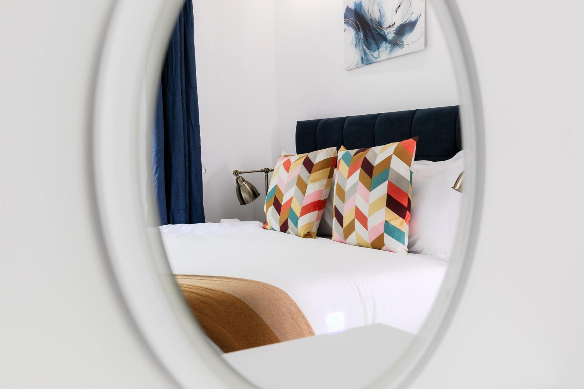 Comfortable Apartments Near Harrods Londra Dış mekan fotoğraf
