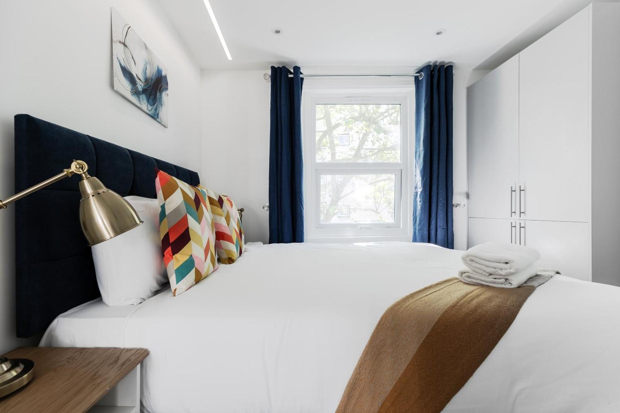 Comfortable Apartments Near Harrods Londra Dış mekan fotoğraf