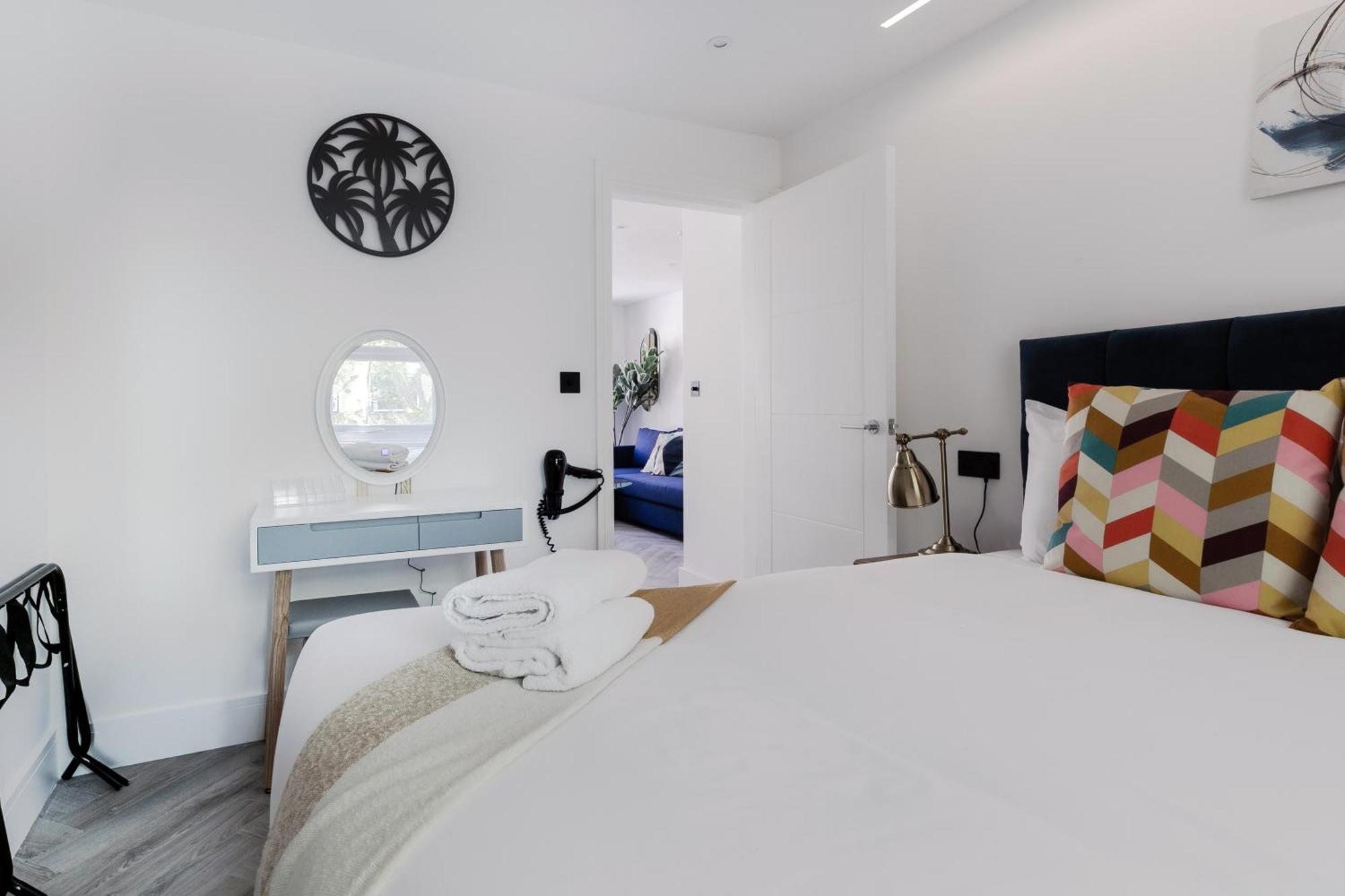 Comfortable Apartments Near Harrods Londra Dış mekan fotoğraf